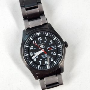 Seiko 5 Sport SNZG09